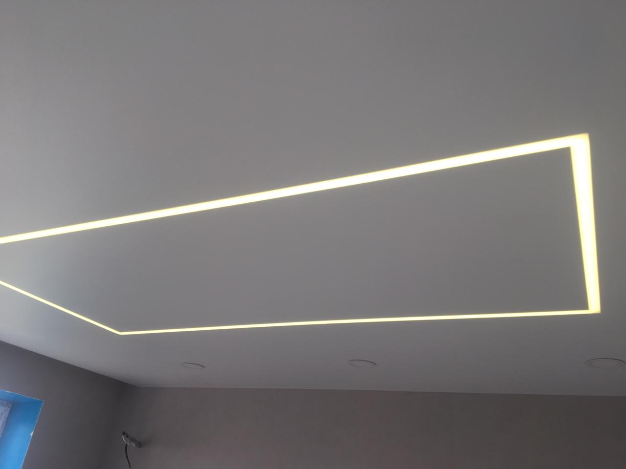 PHOTO2-backlit-stretch-ceiling-circular.jpg